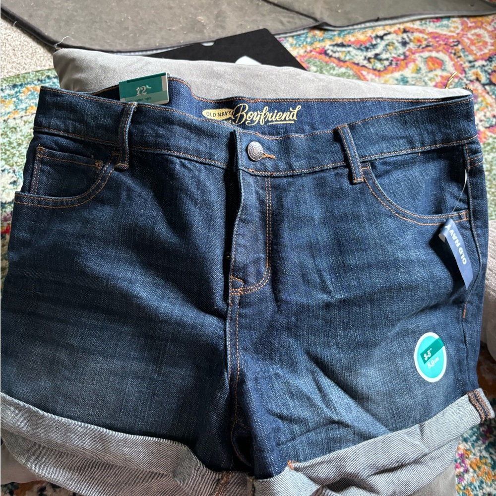 Old Navy boyfriend shorts, size 12